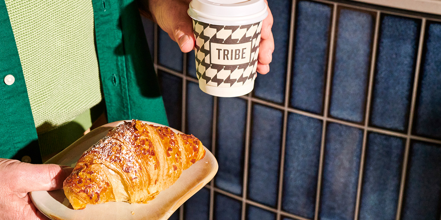 Grab & Go: food and drinks to take away.