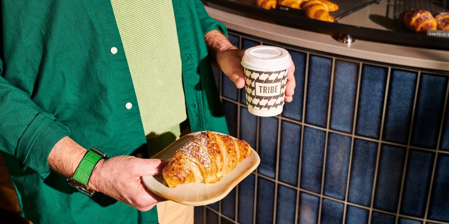 Grab & Go: food and drinks to take away.