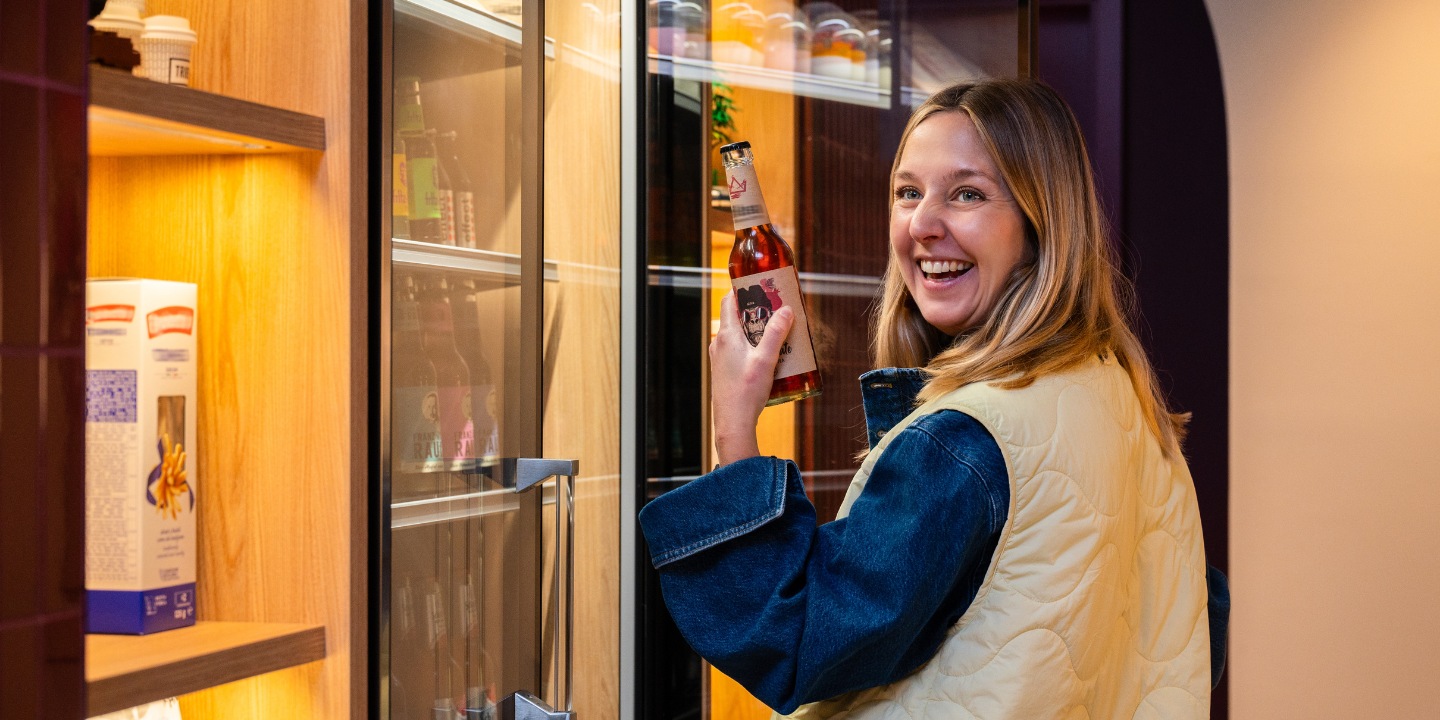 Grab & Go: food and drinks to take away.